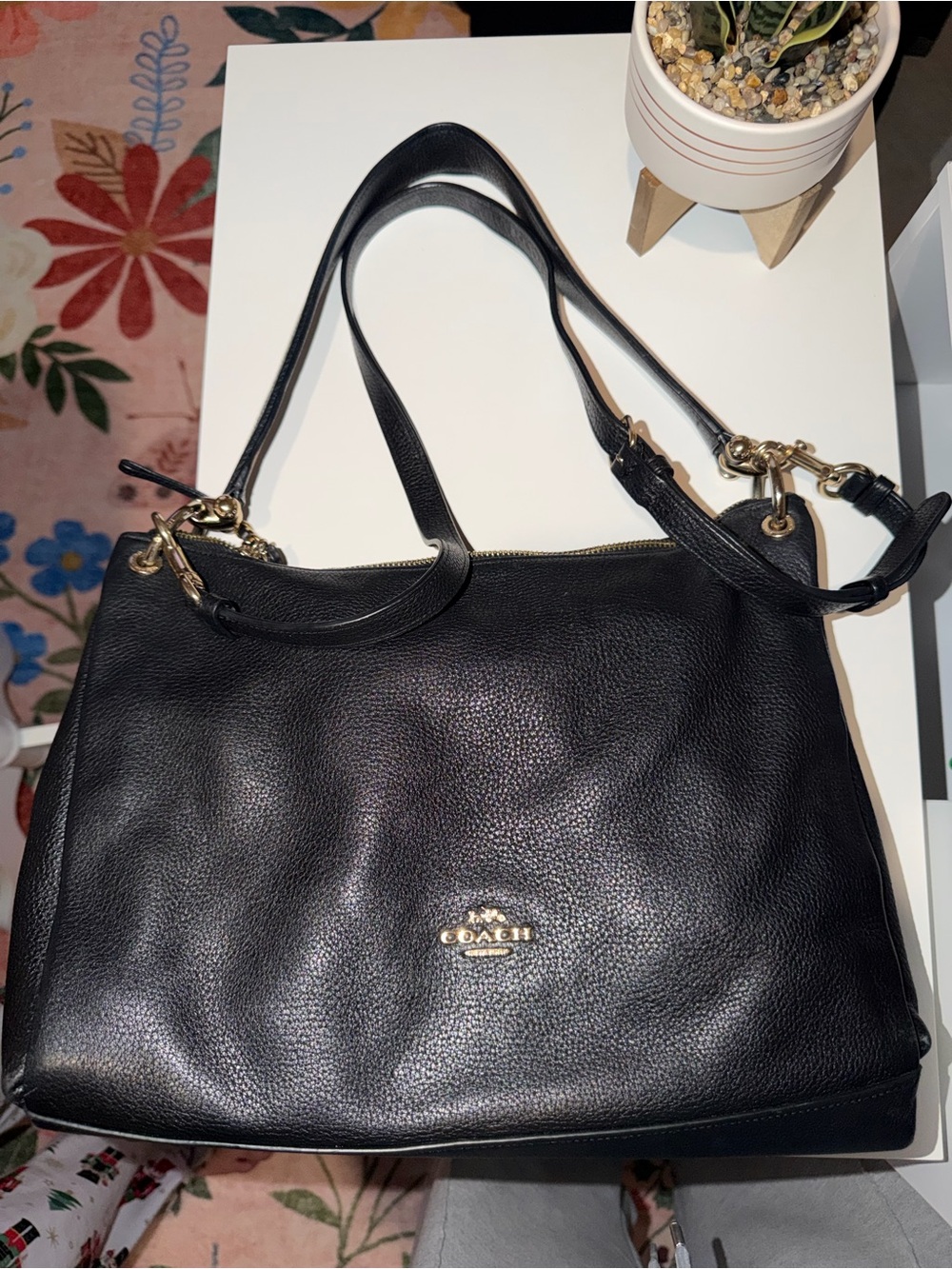 Coach Mia Black Leather Shoulder Bag with Gold Hardware - Picture 2 of 5